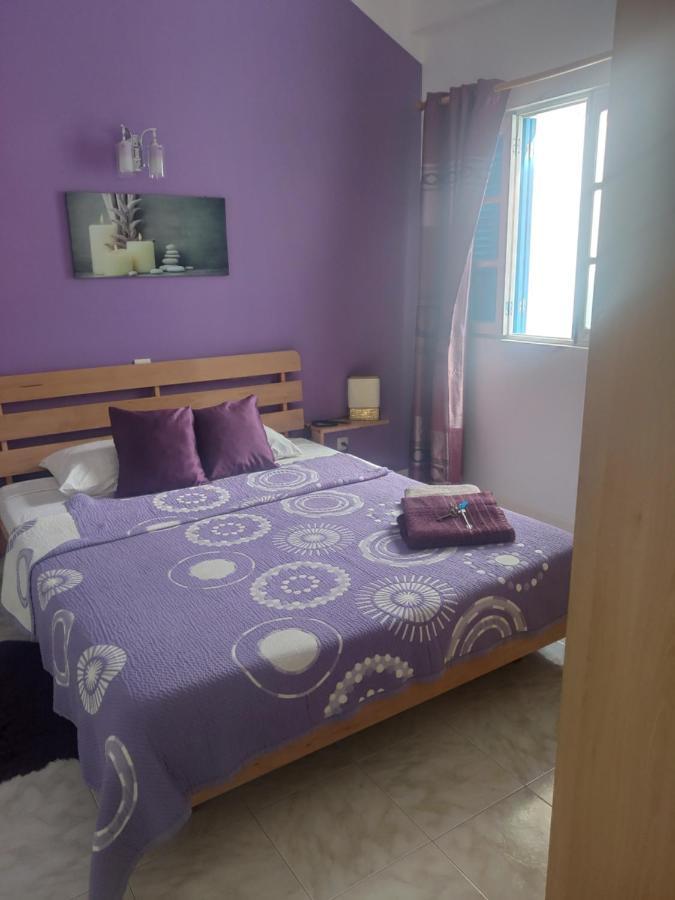 Maderalzinho Apartment Mindelo Luaran gambar