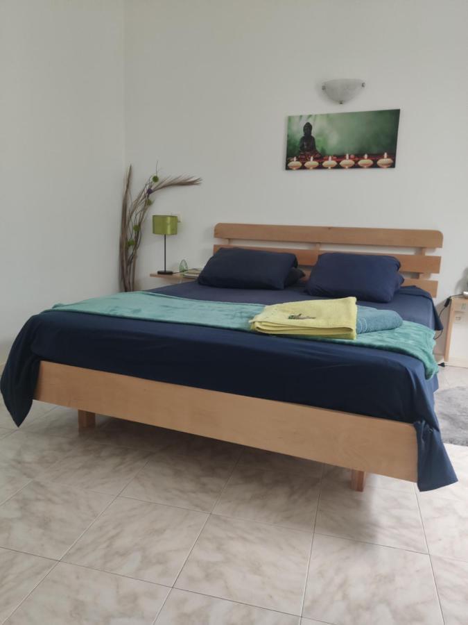 Maderalzinho Apartment Mindelo Luaran gambar