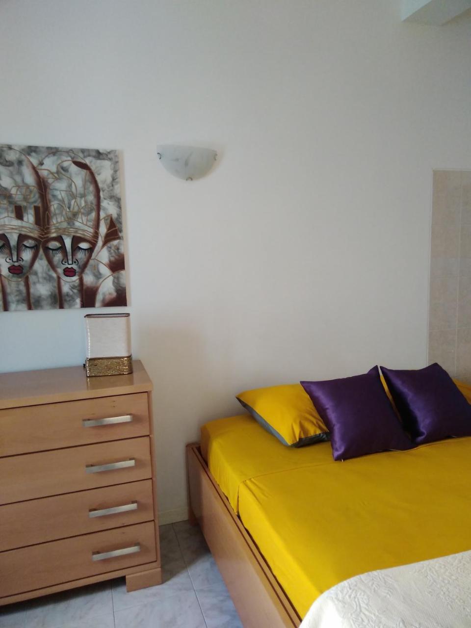 Maderalzinho Apartment Mindelo Luaran gambar